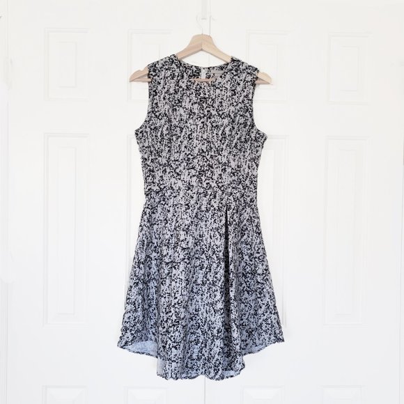 H&M Fit and Flair Black & White Dress - Size 8 - Picture 2 of 14